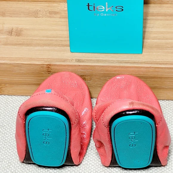 Tieks by Gavieli Poppy Tangerine Italian Leather Ballet Flats with Box (9) - Picture 5 of 9